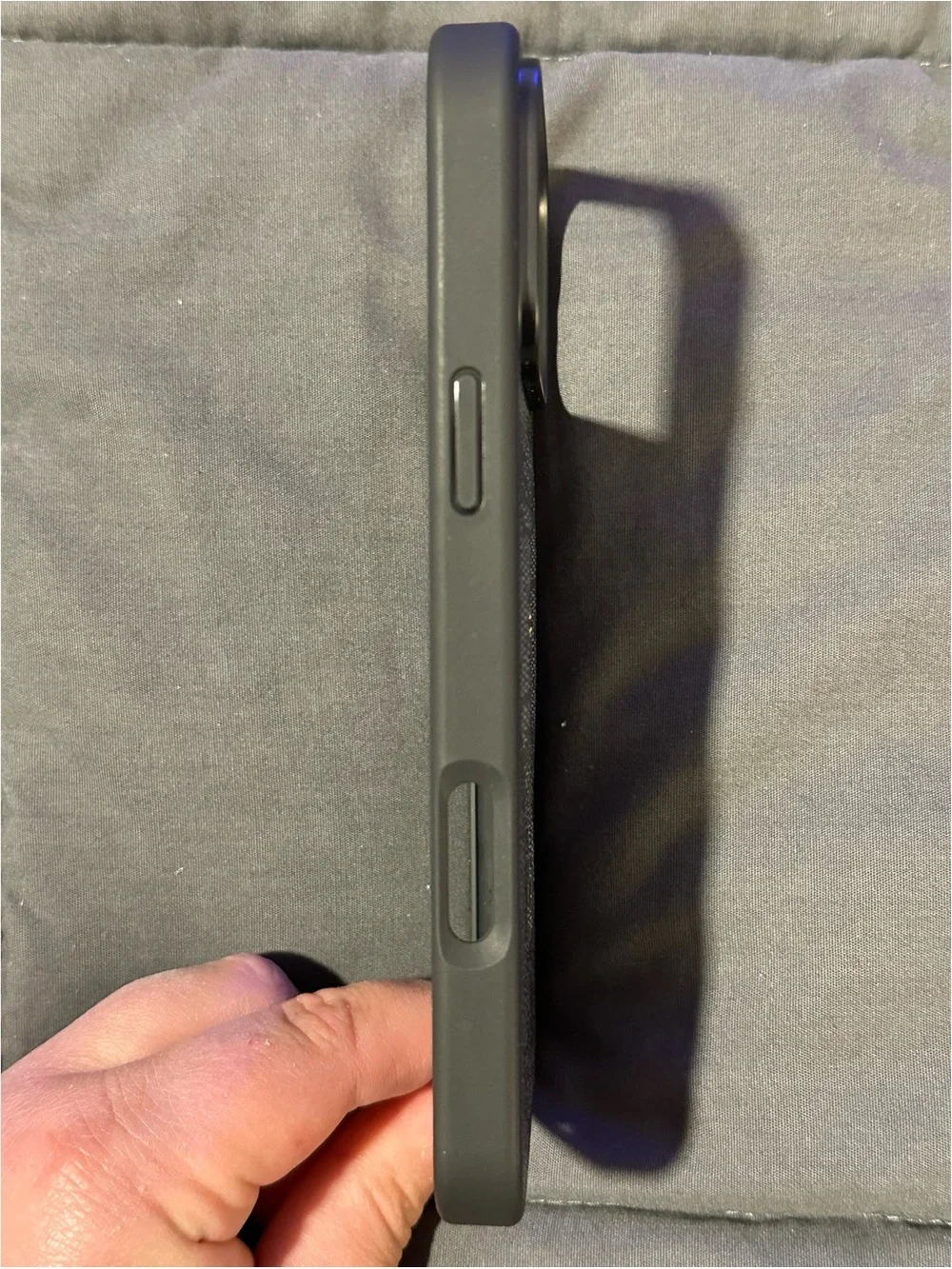 BRAND NEW GUESS MagSafe Compatible Phone Case for iPhone 17 Pro Max - Gray